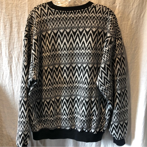 Topman black and whit zig zag graphic sweatshirt contrast trim size M - Picture 7 of 8